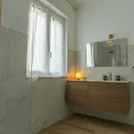 2,6 *